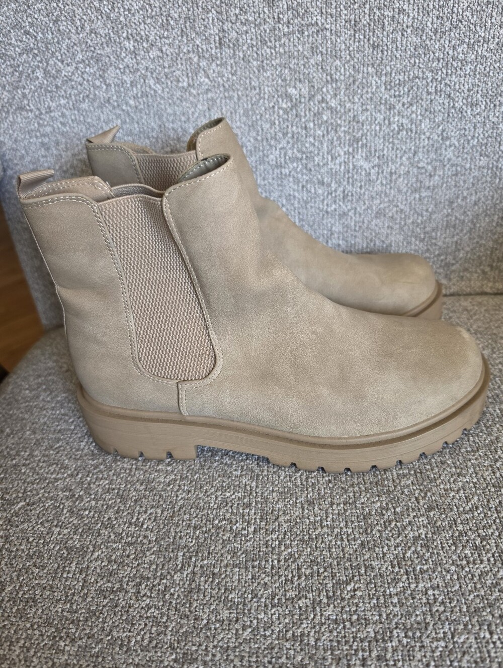 Shein Pull On Chelsea Chunkymsole Boots Tan Nude Sz 10